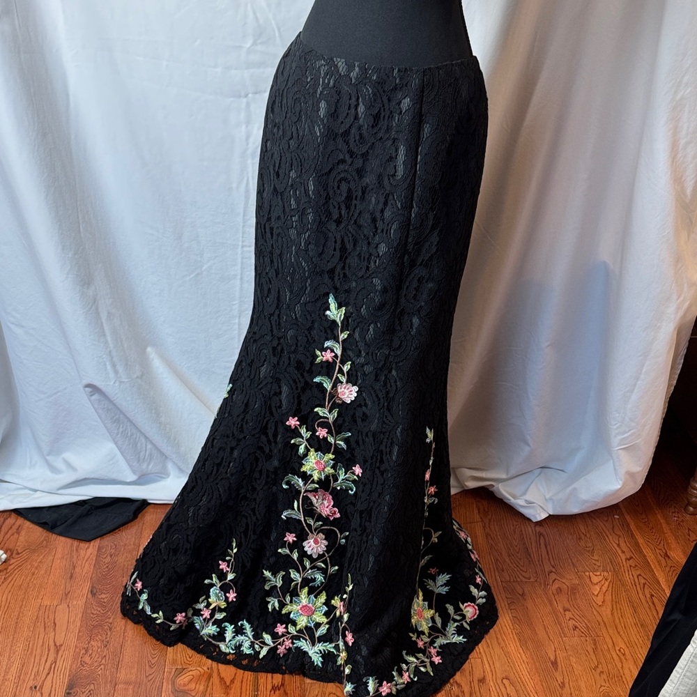 Sherri Hill Black Lace Maxi Skirt with Floral Embroidery